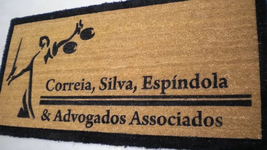 Imagem de apoio do artigo sobre Como escolher o tapete ideal para o seu escritório