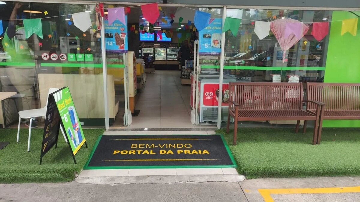 Capa do guia "TAPETE PARA ENTRADA – Capachos Personalizados" sobre Capachos personalizados