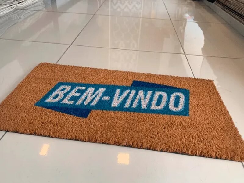 Capa do guia "Tapetes e capachos personalizados no Rio de Janeiro-RJ" sobre Capachos personalizados