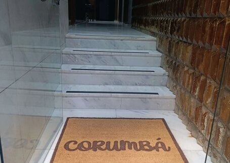 Capacho para Empresa em ambiente de alto fluxo em imagem de referência da Real Tapetes