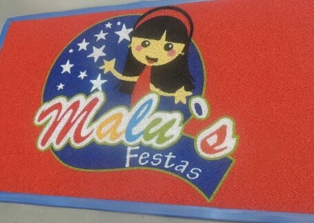 Tapete Personalizado em projeto comercial em imagem de referência da Real Tapetes