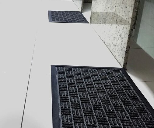 Onde utilizar Tapetes Acqua Clean: Entradas molhadas e recepções expostas