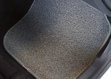 Tapetes Automotivos sob medida em imagem de referência da Real Tapetes